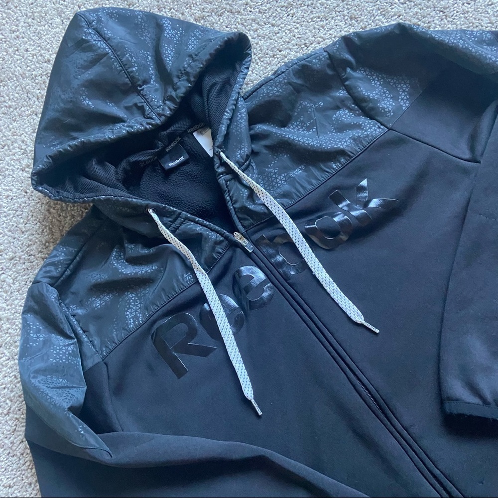 Donating soon Zipper sport jacket